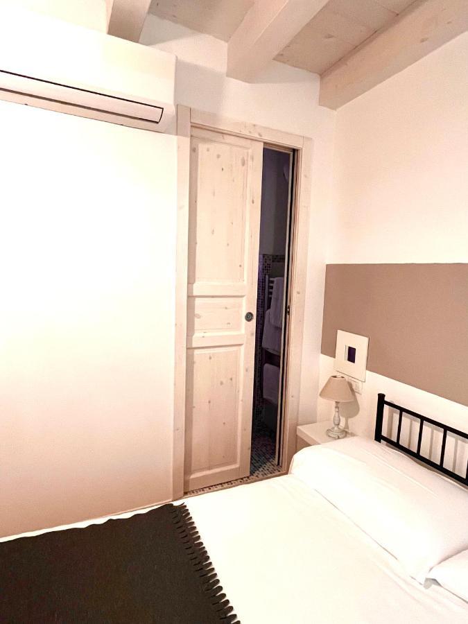 Residenza Serena B&B -Centro Storico Mantua Zewnętrze zdjęcie
