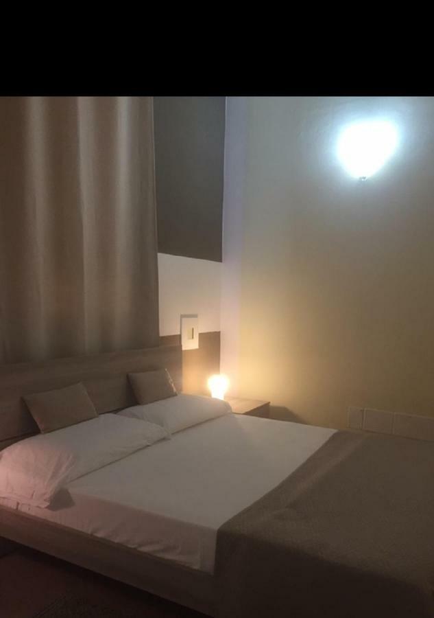 Residenza Serena B&B -Centro Storico Mantua Zewnętrze zdjęcie